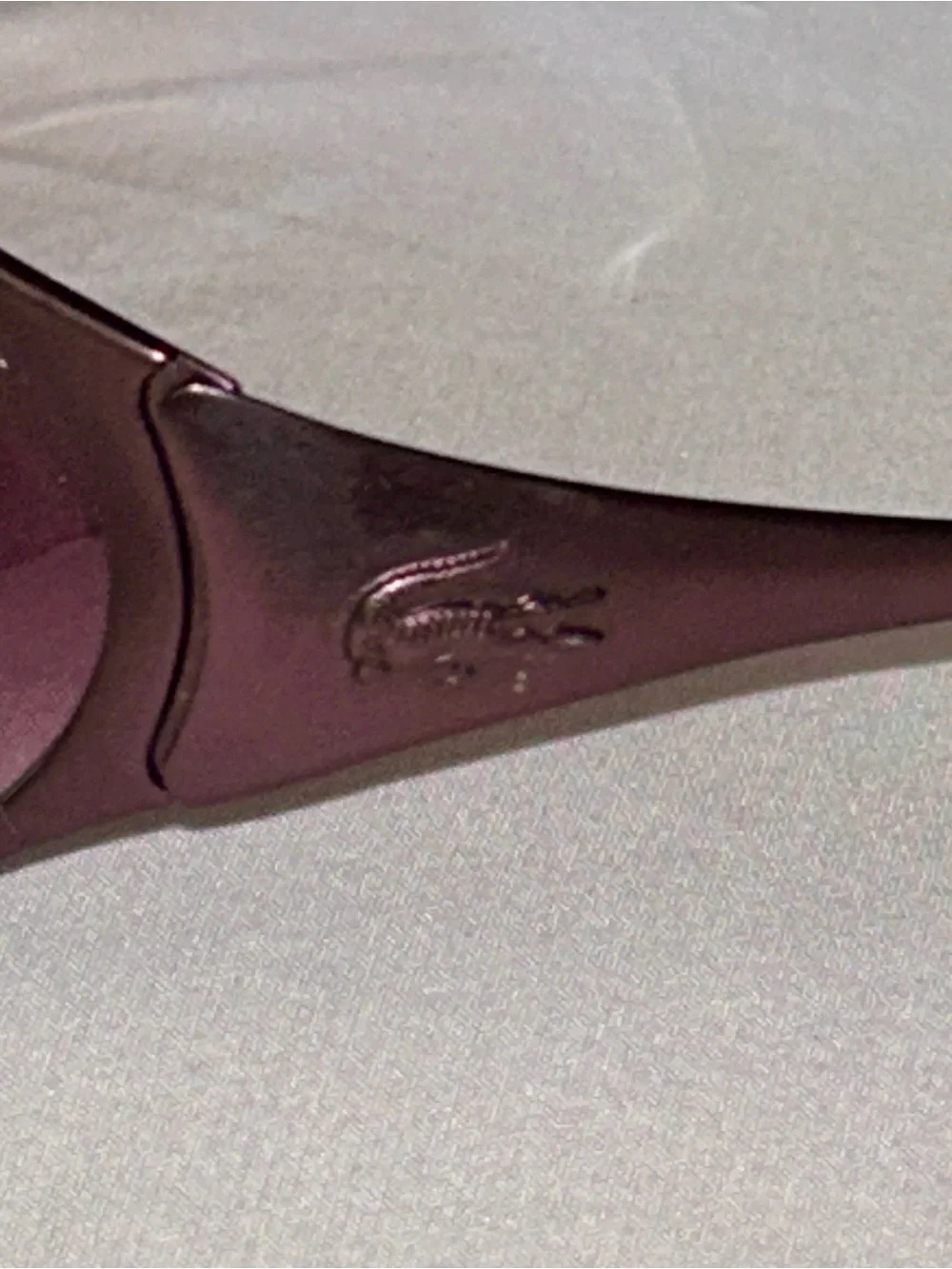 New Lacoste Sunglasses Model LA 12618 Wrap Authentic Burgundy Brown 68 14-120m